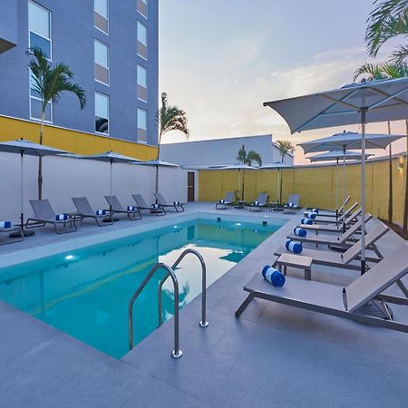 City Express By Marriott Cancun Aeropuerto Alfredo V. Bonfil Екстериор снимка