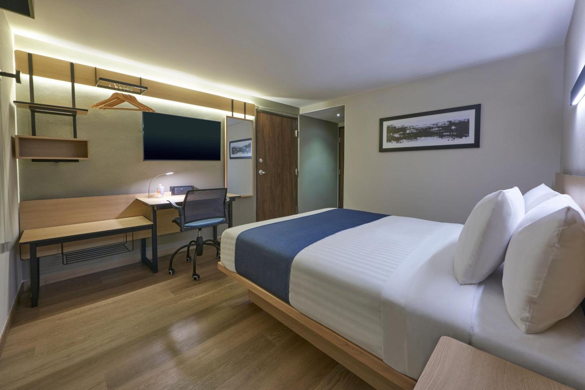 City Express By Marriott Cancun Aeropuerto Alfredo V. Bonfil Екстериор снимка
